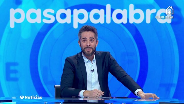 Roberto Leal da positivo en coronavirus y será sustituido por Manel Fuentes en 'Pasapalabra'