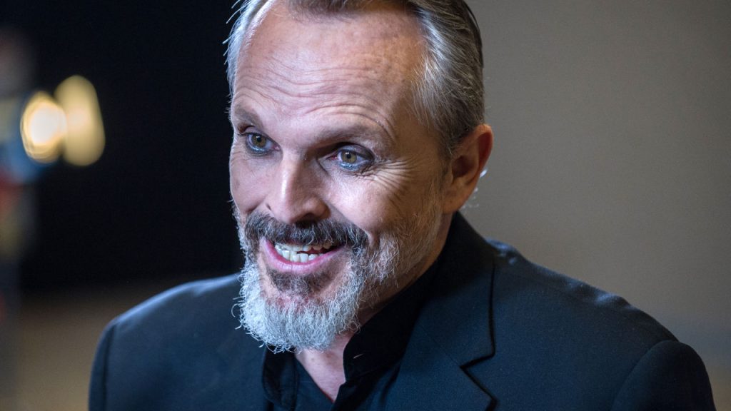 Miguel Bosé, sin pelos en la lengua en su entrevista con JOrdi Évole.