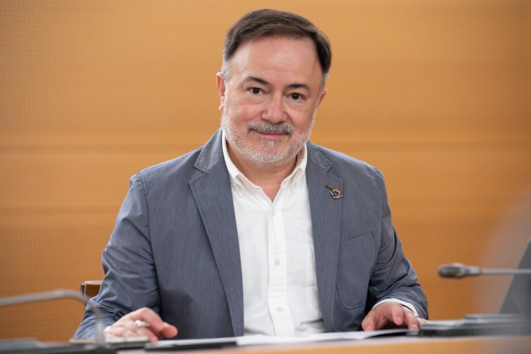 Tenerife intensifica la comunicación con Reino Unido y la promoción en el mercado nacional   