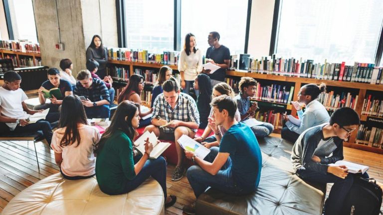 Abierto el plazo de inscripción para el XXXII Certamen Jóvenes Investigadores (ESO, Bachiller y FP)