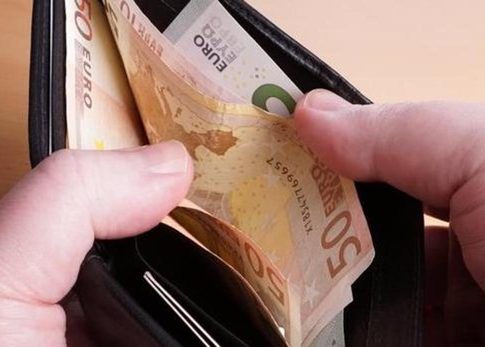 cartera-dinero-kfdD--620x349@abc