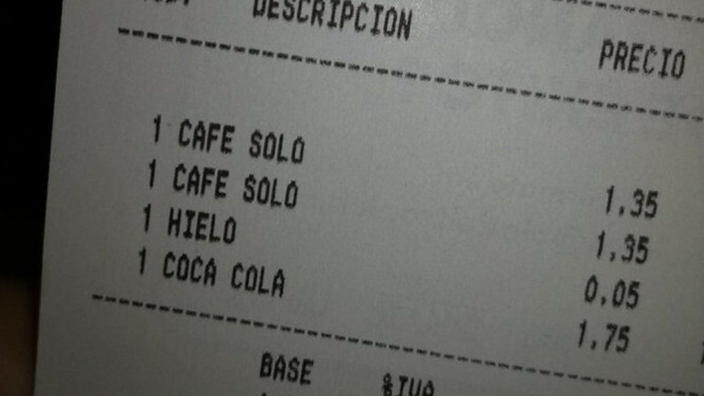 Así te clavan en los bares