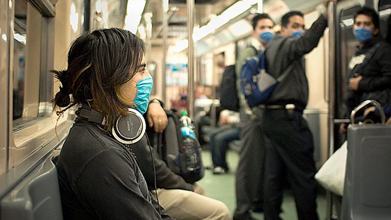 Canarias prevé adoptar este jueves nuevas medidas para intentar frenar la propagación del virus