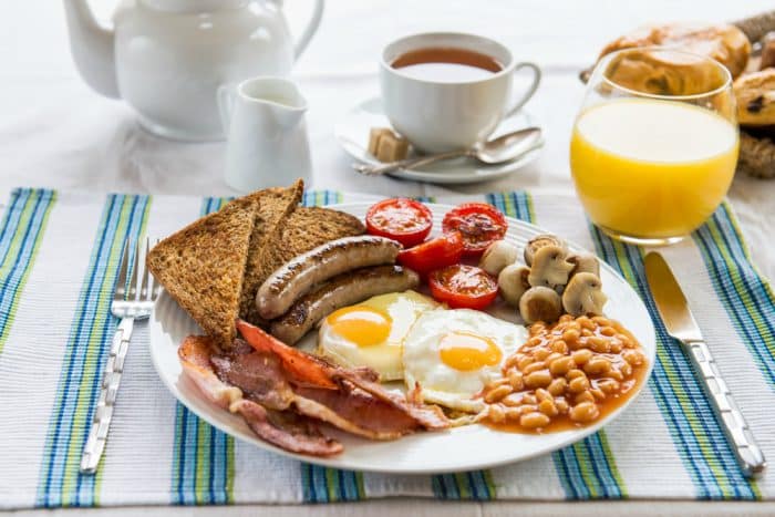 desayunar