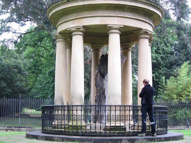 Parlamento Vasco contempla un plan B para la jura del Lehendakari si se confina Gernika