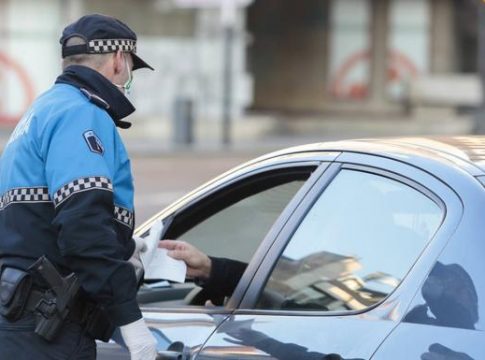 policia local-kVWD-U110807613574wtG-624x385@Leonoticias