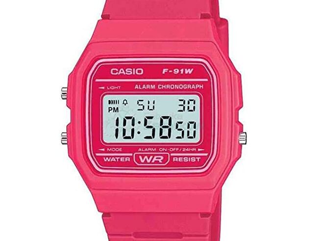 Calculadora con música: Los icónicos relojes Casio que puedes comprar a tus hijos por dos duros 64 Un casio de estilo moderno.