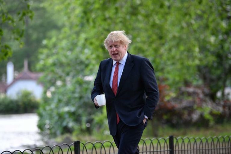 La F1 negocia sus condiciones de seguridad con el Gobierno británico tras el anuncio de cuarentenas