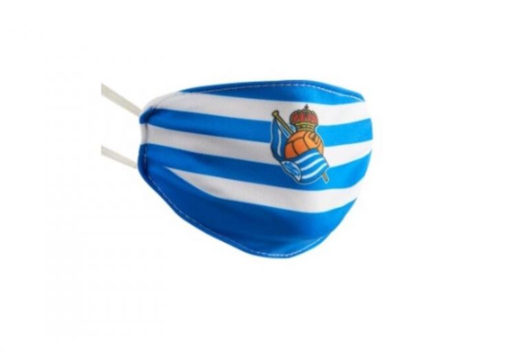 La Real Sociedad vende mascarillas con su escudo