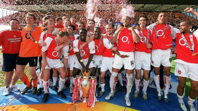 'Los invencibles' de Wenger, un Arsenal campeón para la historia