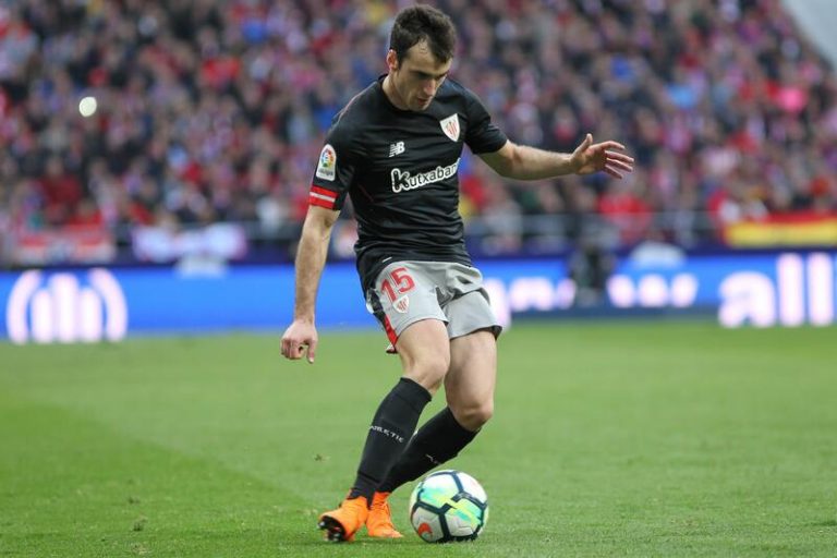 Lekue sufre un esguince de tobillo en el entrenamiento
