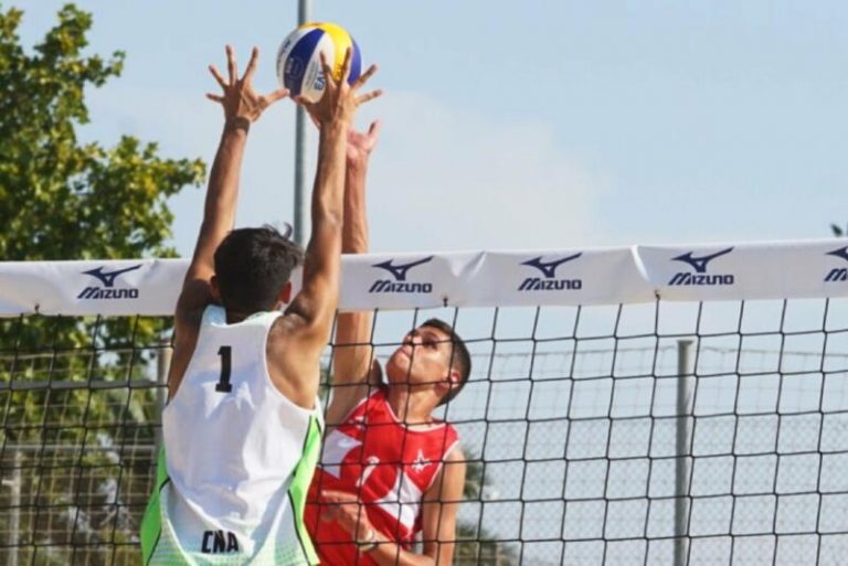 Se podrá jugar al vóley playa por parejas y hacer clases de máximo de 10 personas