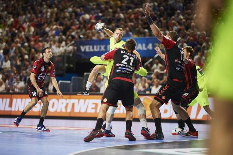 La EHF cree que a finales de año ya podrá haber público en los estadios