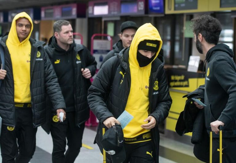 La Bundesliga multa a Sancho y Akanji por violar el protocolo de higiene en el peluquero