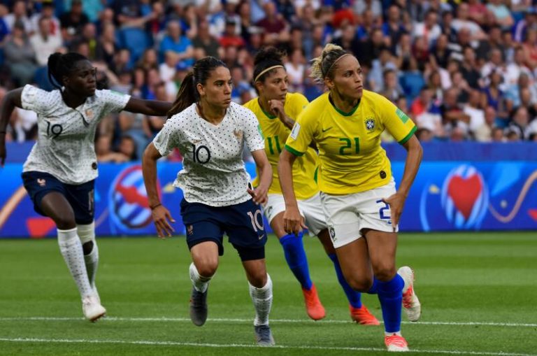 Brasil retira su candidatura para albergar el Mundial de fútbol femenino de 2023