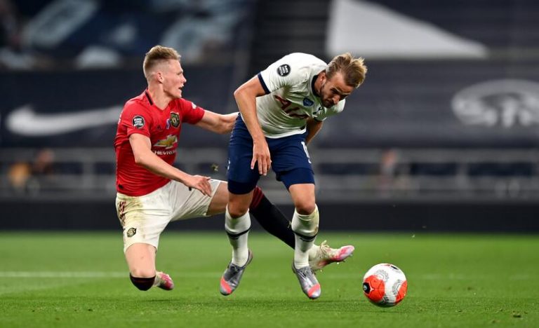 Scott McTominay renueva con el Manchester United hasta 2025