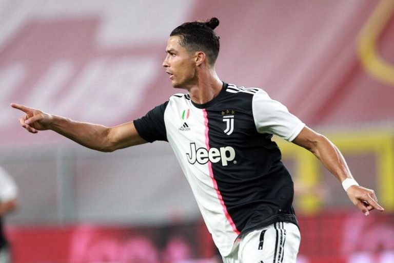 Dybala y Cristiano allanan el título para la Juventus