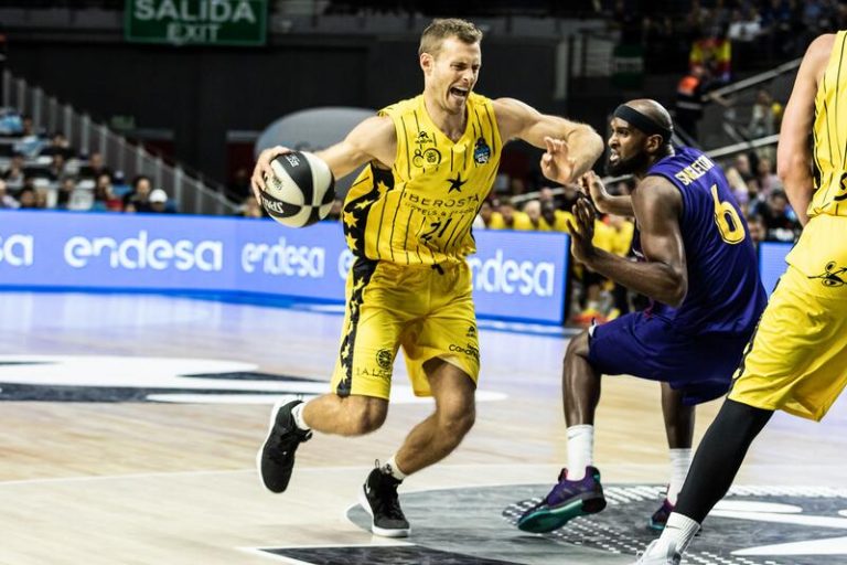 Abromaitis firma dos temporadas con el Unicaja de Málaga