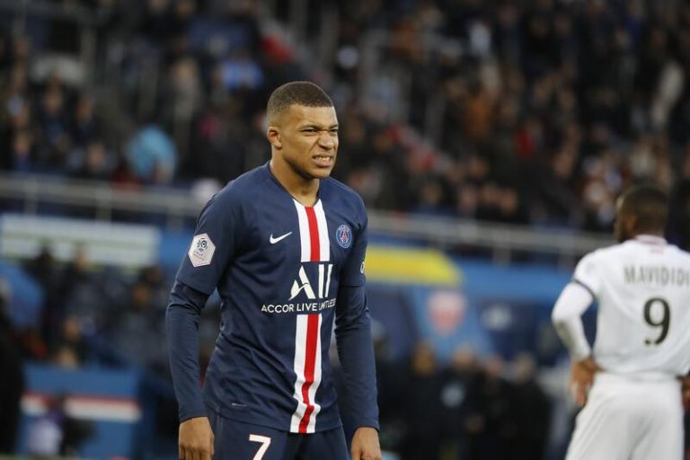 PSG gana la Copa de Francia y pierde a Mbappé por lesión