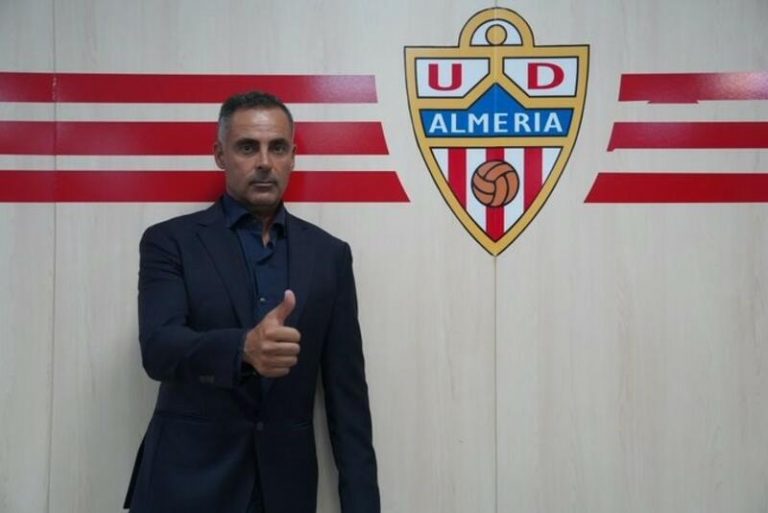 El Almería cesa a Mario Silva y ficha a José Gomes para buscar el ascenso a LaLiga Santander