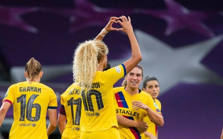 Hamraoui tumba al Atleti y cita al Barça con el Wolfsburgo en semifinales de la Champions femenina