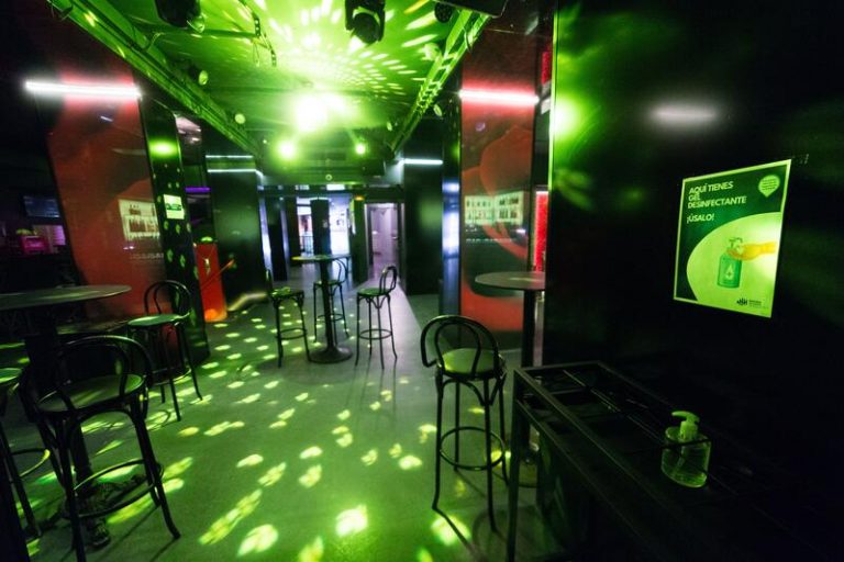 Empresarios de ocio y espectáculos recurrirán el cierre de bares musicales y discotecas