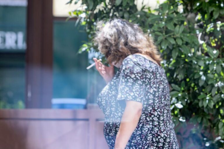 Un alza del 10% en el tabaco provocaría una caída de entre un 4% y un 10% en la venta legal