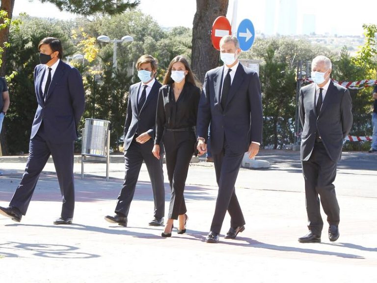 Los Reyes acuden a dar su último adiós a Jaime Carvajal Hoyos