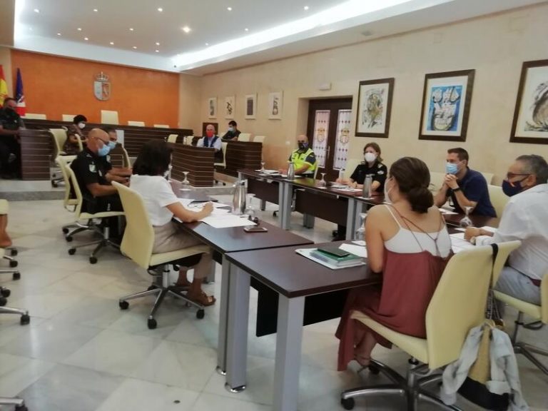 Almonte (Huelva) aborda las peregrinaciones ante la Virgen del Rocío