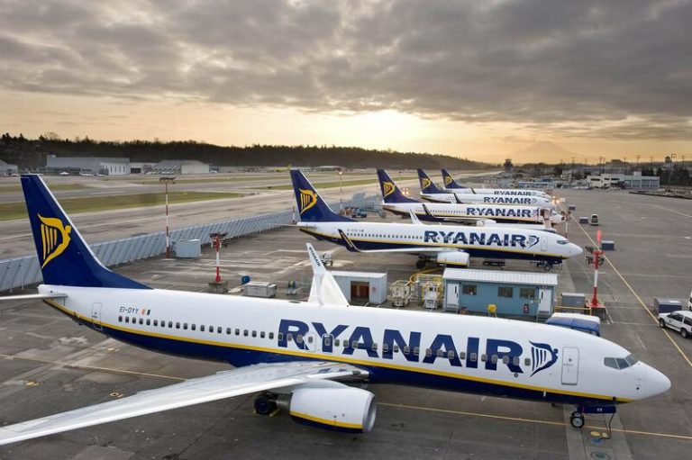 Ryanair emite 850 millones en bonos