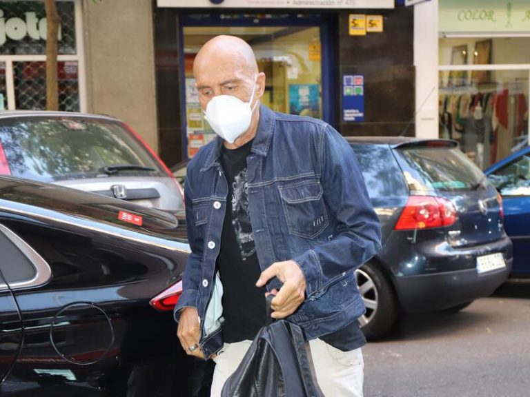 Kiko Matamoros recibe el alta y decide irse a casa pese a estar sangrando