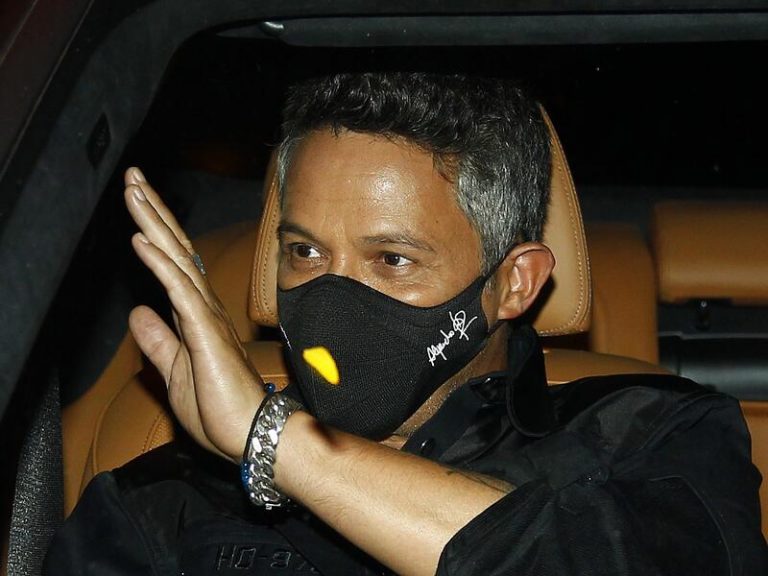 Alejandro Sanz evita hablar de su acuerdo de divorcio con Raquel Perera