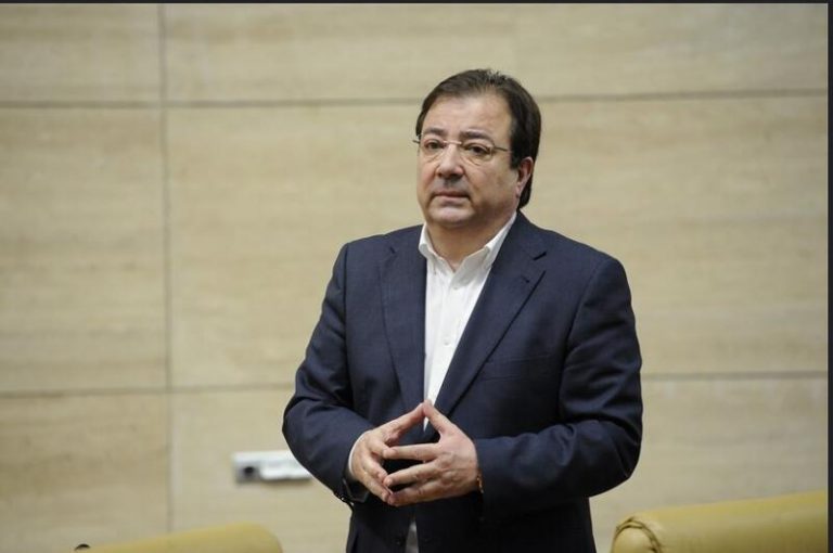 El PSOE avanza que el Gobierno estudia recuperar aspectos del decreto de remanentes