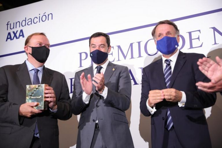 Gonzalo Giner logra el XXV Premio de Novela Fernando Lara con 'La bruma verde'