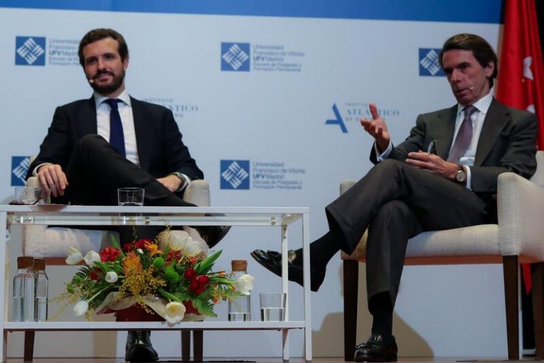 Casado y Aznar, juntos en unas jornadas de FAES sobre el futuro de Europa