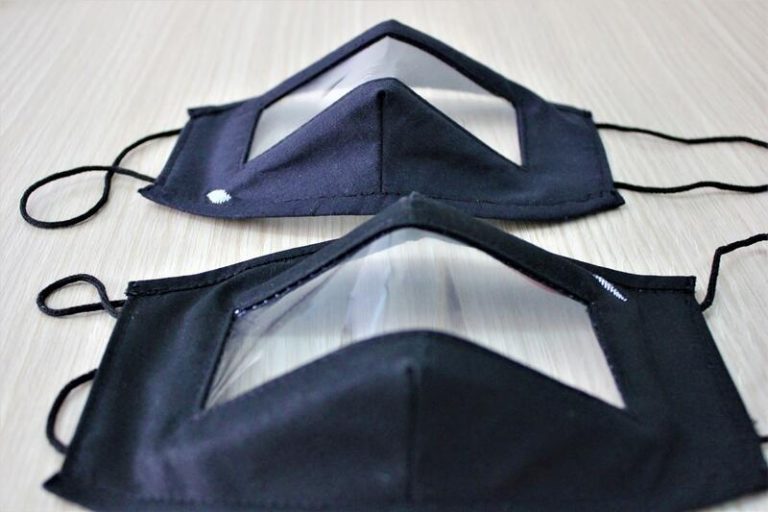 Piden homologar algún modelo de mascarilla transparente para las personas sordas