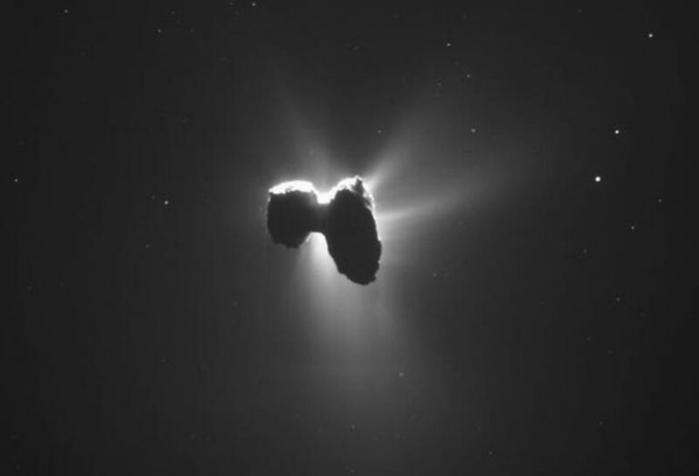 La misión Rosetta de la ESA descubre una aurora única en el cometa 67P/Churyumov- Gerasimenko
