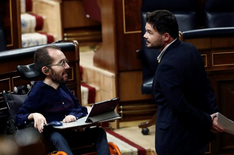 Echenique dice que tramitar indultos por el procés da 
