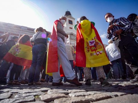 El PP pide promover la presencia de símbolos para fomentar el El PP pide promover la presencia de símbolos para fomentar el