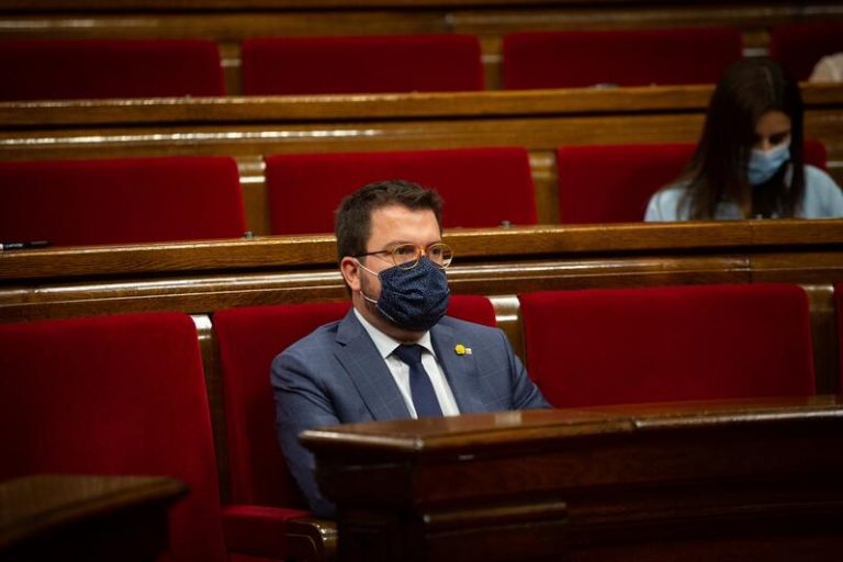 JxCat y ERC acuerdan que Aragonès sea president 