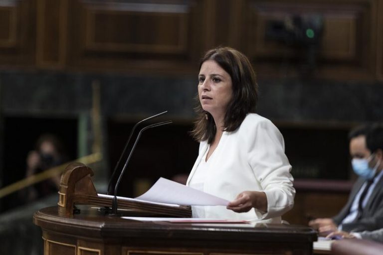 PSOE urge a celebrar elecciones en Cataluña y mantiene su 