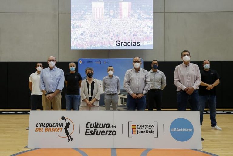Más de 1.200 participantes en grandes torneos en III aniversario de L'Alqueria