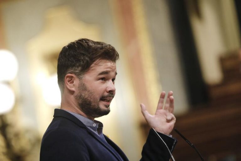 Rufián dice que a Felipe VI solo le votó Franco y que es un diputado de Vox en el Congreso