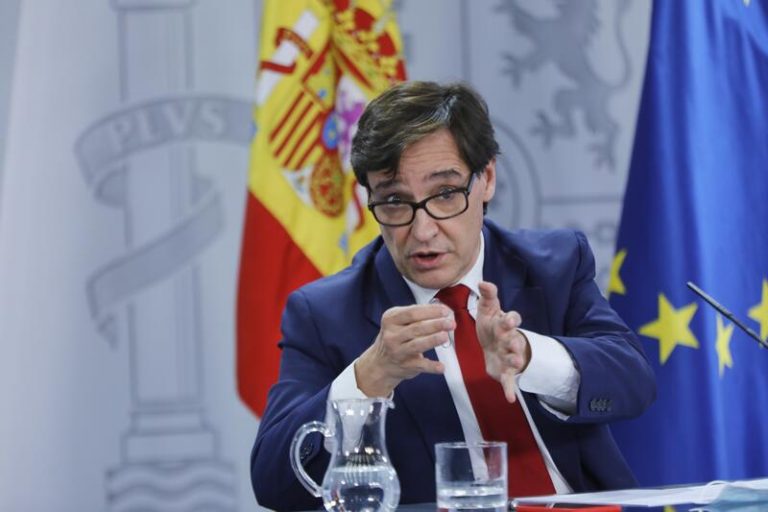 Sanidad propone cerrar Madrid y las regiones con más de 500 casos por 100.000 habitantes