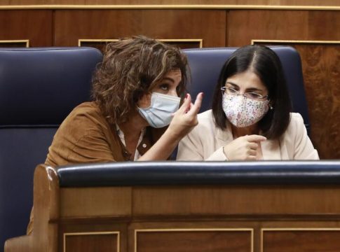 El Gobierno suspende las reglas fiscales para todas las administraciones para 2020 y 2021 El Gobierno suspende las reglas fiscales para todas las administraciones para 2020 y 2021