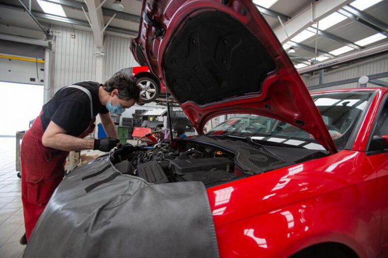 Los talleres de automoción facturarán 3.000 millones menos en 2020