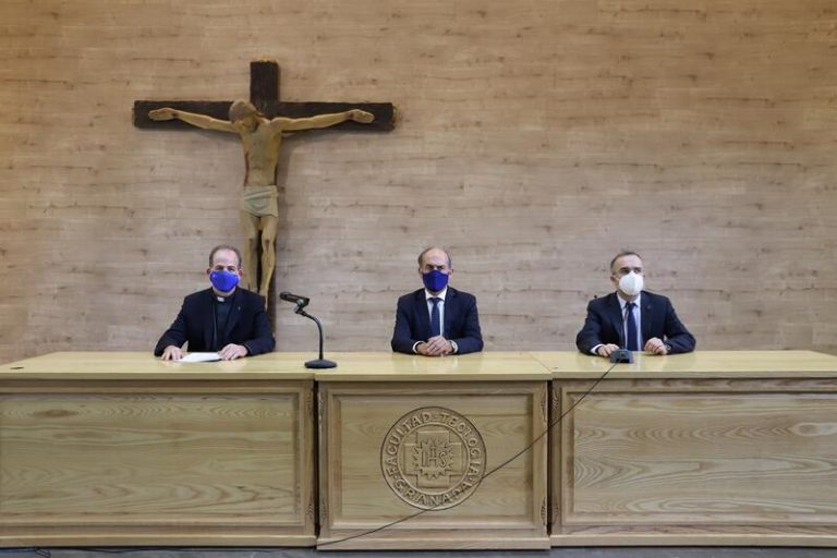 Destacan la integración de la Facultad de Teología de Granada en la Universidad Loyola