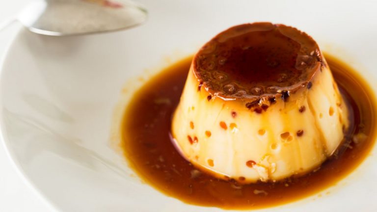 Cómo hacer un flan napolitano en casa fácil y riquísimo