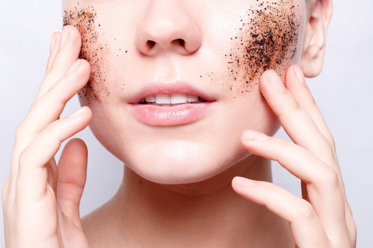 Exfoliantes de aceite de oliva: los ideales para tener una piel de terciopelo