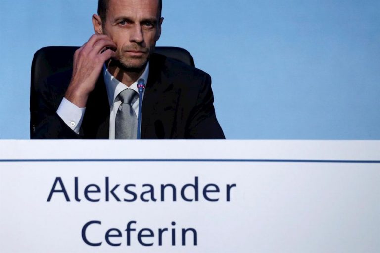 Aleksander Ceferin confía en que pronto habrá aficionados en las gradas